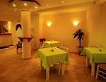 Tonis Guesthouse